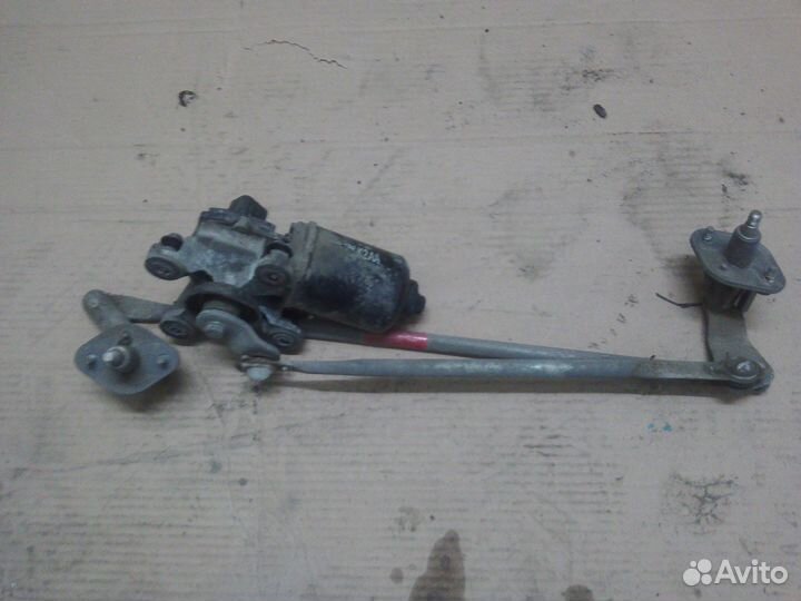 Трапеция стеклоочистителя Киа Спектра