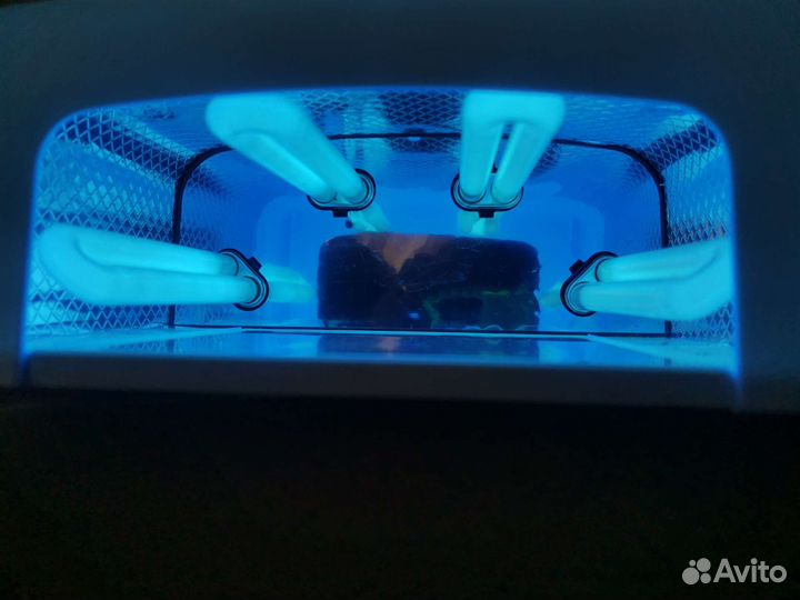 Лампа для ногтей