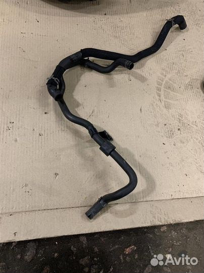 Трубопровод системы охлаждения Volkswagen Sharan