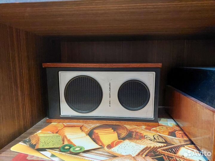 Радиола Элегия 102