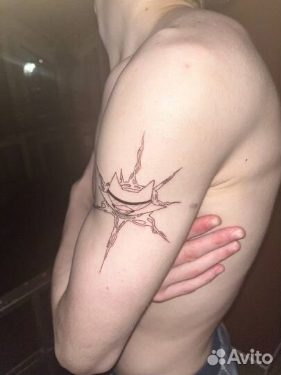 Тату-мастерица