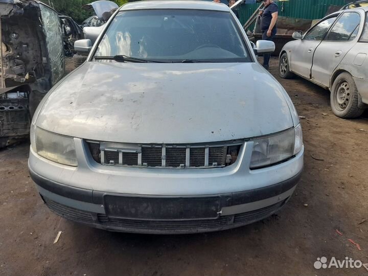 Автомобиль на запчасти Фольцваген Пассат Б5