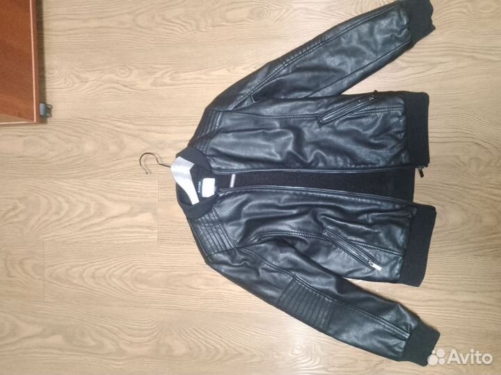 Кожаная куртка с мехом Kiabi