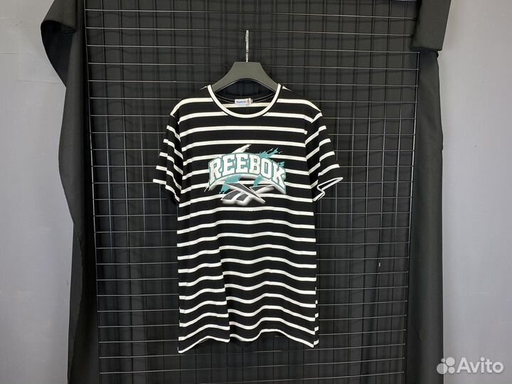 Футболка Reebok новая
