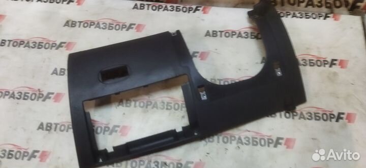 Daewoo Nexia Накладка над коленями водителя