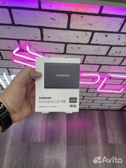 Внешний SSD Samsung T7 1 тб, USB 3.2 Gen 2 Type-C