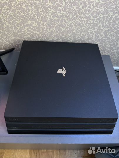 Sony playstation 4 pro 1tb