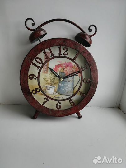 Часы настольные, настенные