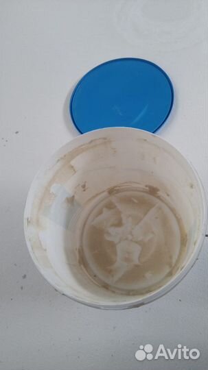 Ведро пластиковое с крышкой 10л