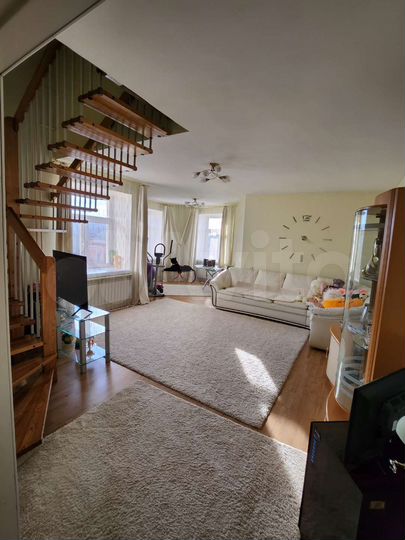 4-к. квартира, 145 м², 5/6 эт.