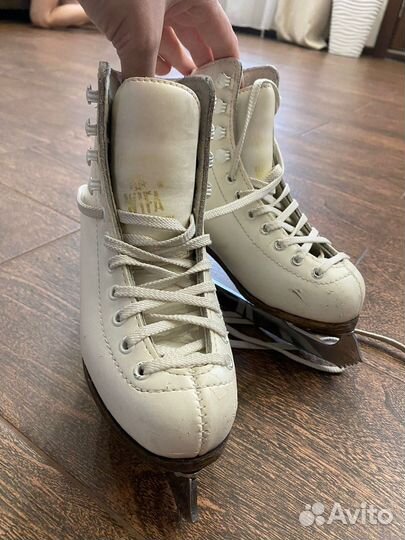 Фигурные коньки wifa 29
