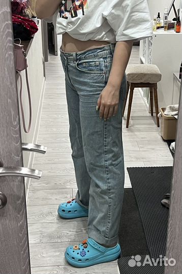 Джинсы stradivarius