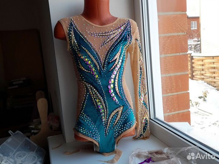 Купальник для художественной гимнастики