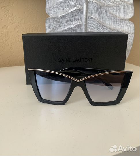 Солнцезащитные очки