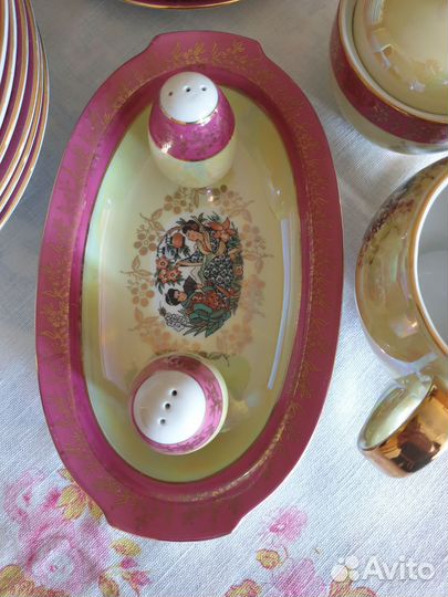 Сервиз столовый, ГДР, мадонна, серия 