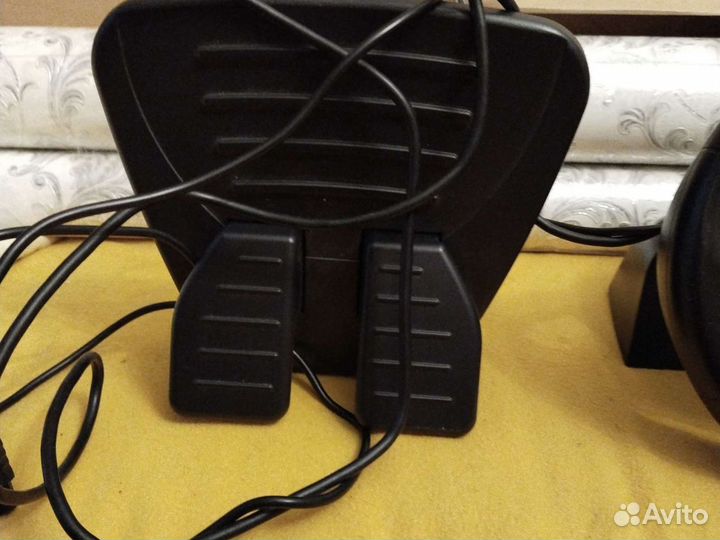 Игровой руль Trust GTX 27