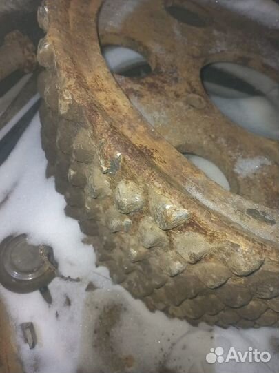 Рябуха 365 Komatsu