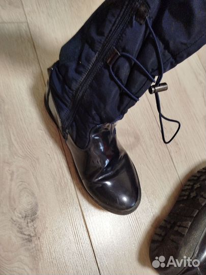 Непромокаемые демисезонные сапоги на девочку