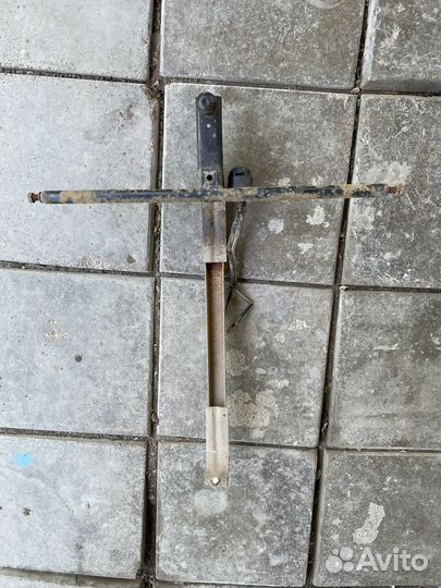 Фаркоп на ваз 2107