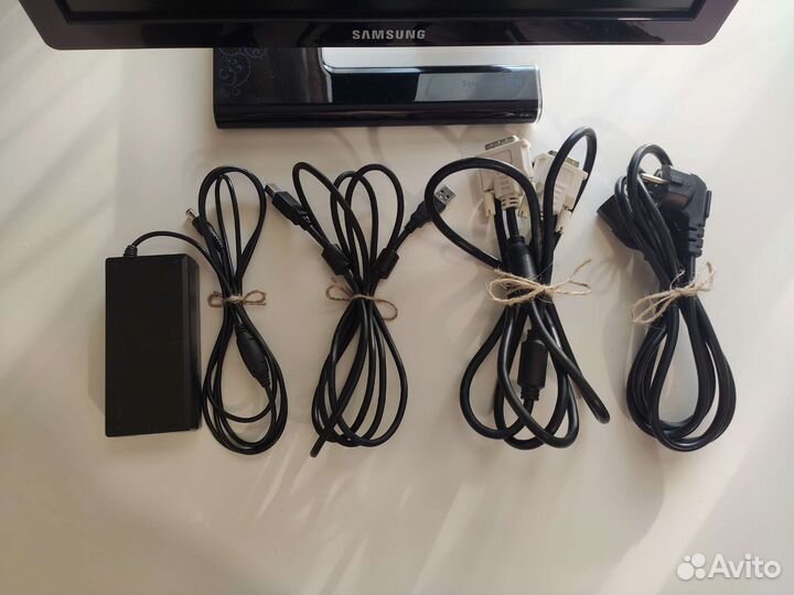 Монитор Samsung 971P