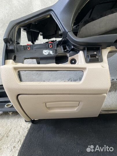Панель торпеда BMW F10