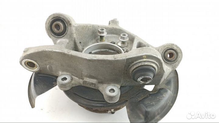 Ступица задняя левая Toyota Crown Majesta UZS186