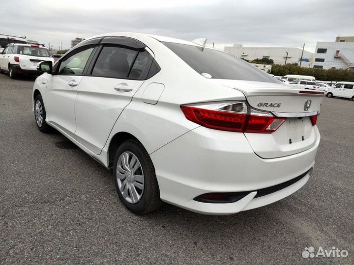 В разборе honda grace 2019