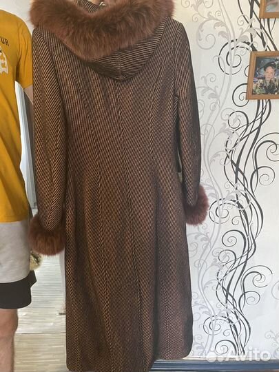 Пальто женское