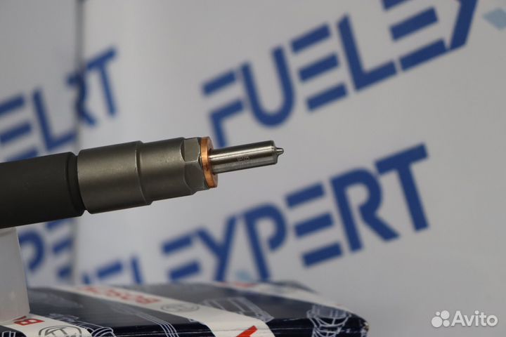 Форсунка топливная 0445110646