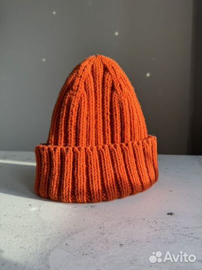 Шапка вязанная ручная работа