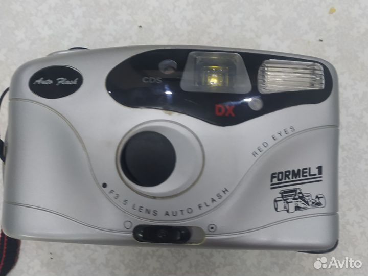 Плёночный фотоаппарат Formel 1 DX