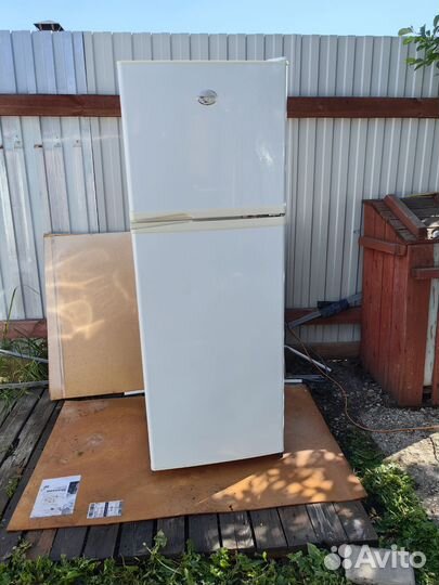 Холодильник sharp