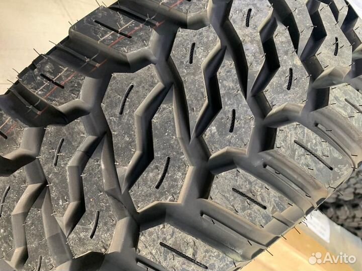 Maxtrek Mud Trac 285/75 R16