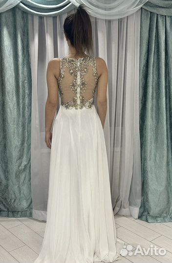 Платье на выпускной/ свадебное