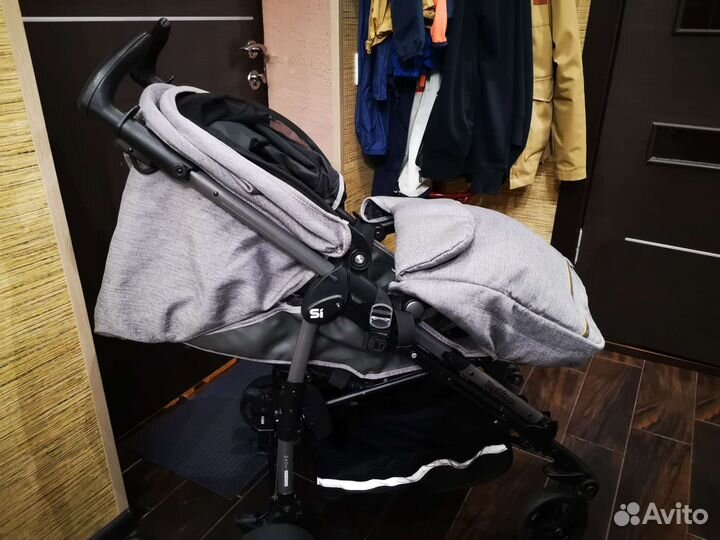 Прогулочная коляска peg perego si