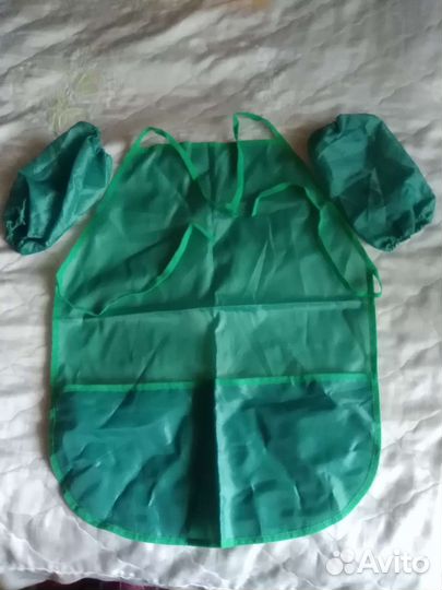 Фартук для труда с нарукавниками,новый