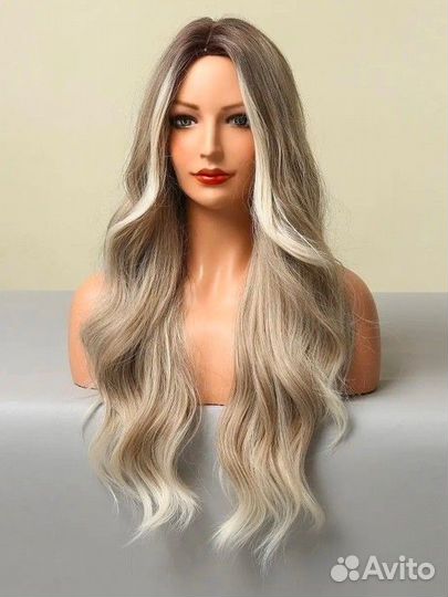 Парик женский новый комплект