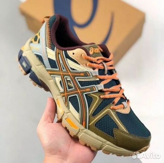 Кроссовки asics