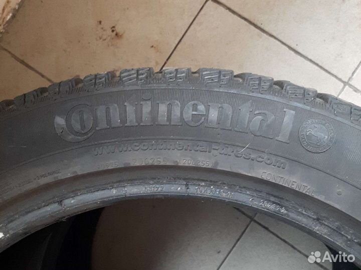 Continental ContiIceContact 235/45 R17 97