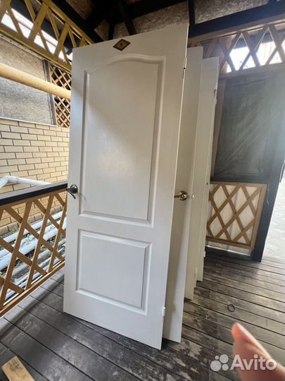 Дверь