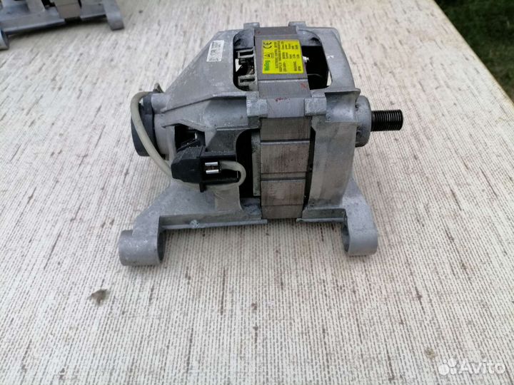 Мотор от стиральной машины