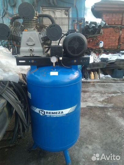 Воздушный компрессор ремеза LB75 с гарантией