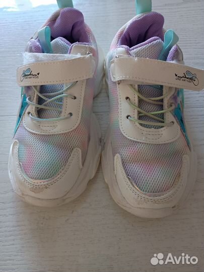 Кроссовки для девочки 30 размер