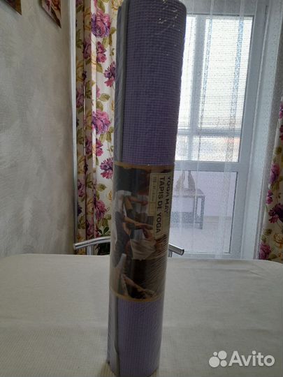 Коврик для йоги и фитнеса