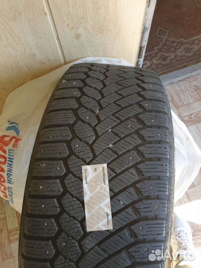 Gislaved Nord Frost 200 255/50 R19