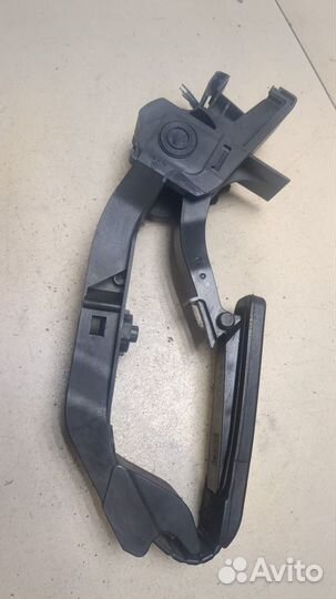 Педаль газа Mercedes CLS C219, 2006