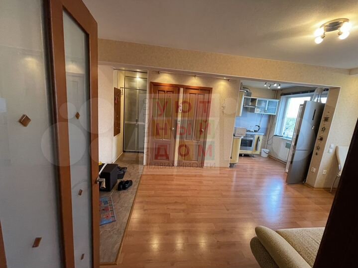 2-к. квартира, 42 м², 6/9 эт.