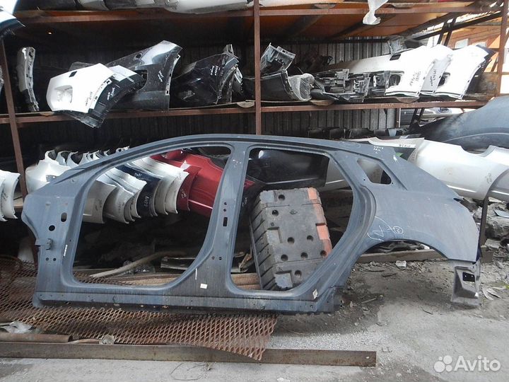 Панель боковая кузова/стойка левая Cadillac SRX