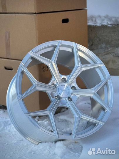 Кованые диски D22 Vossen NL4 для BMW