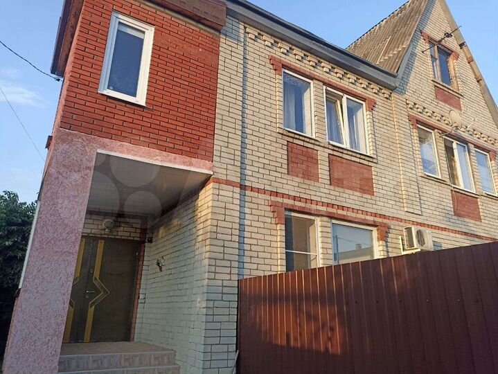 Дом 156 м² на участке 3 сот.